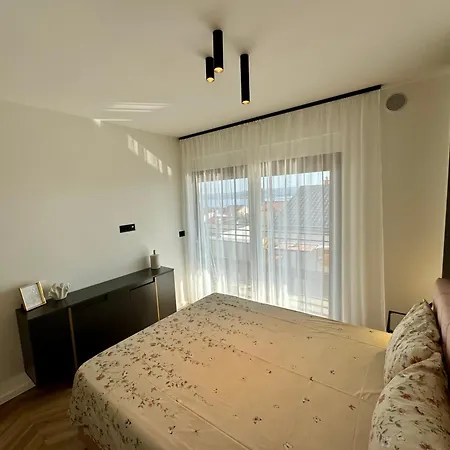 Mattoli * Crikvenica